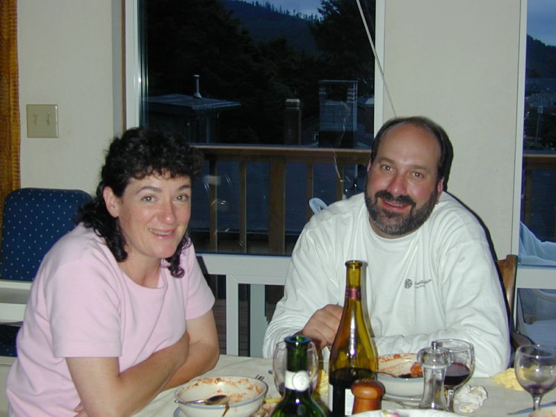 oregon-aug05.jpg 
800 x 600 compressed image 
(75,409 bytes)
