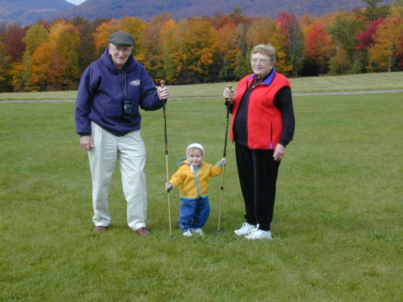 stowe11.jpg 
800 x 600 compressed image 
(101,469 bytes)