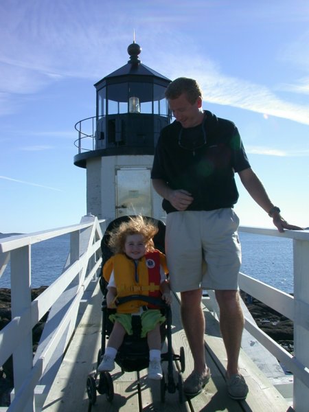 downeast38.jpg 
450 x 600 compressed image 
(47,827 bytes)