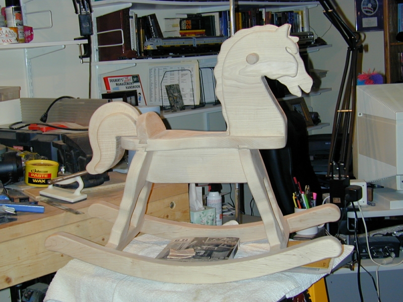 rockinghorse08.jpg 
800 x 600 JPEG-compressed image 
(368,224 bytes)