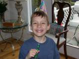 Preview of: 
thirdbday10.jpg 
800 x 600 JPEG-compressed image 
(320,800 bytes)