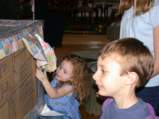 Preview of: 
thirdbday20.jpg 
800 x 600 JPEG-compressed image 
(365,778 bytes)
