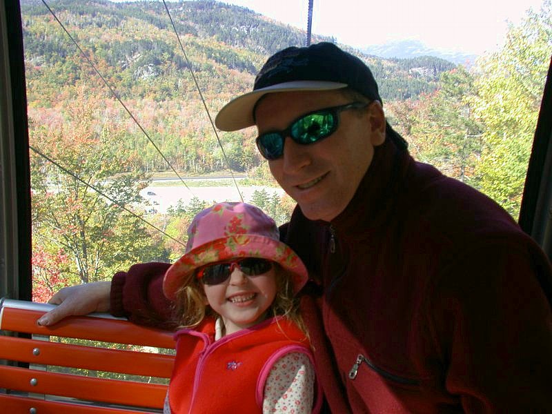 camping17.jpg 
800 x 600 compressed image 
(117,348 bytes)